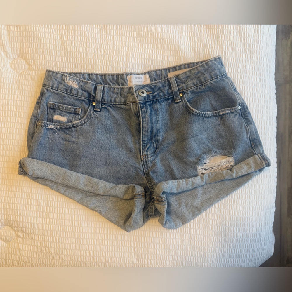 Cotton On Mid-Rise Light Blue Denim Shorts